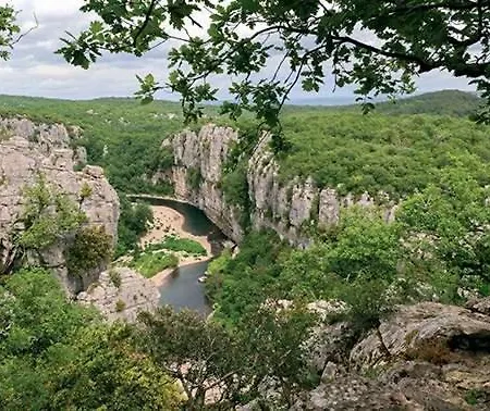 L'echappée Manora - Chênes&clapas - Maison Ardèche Piscine Hébergement de vacances Saint Alban Auriolles